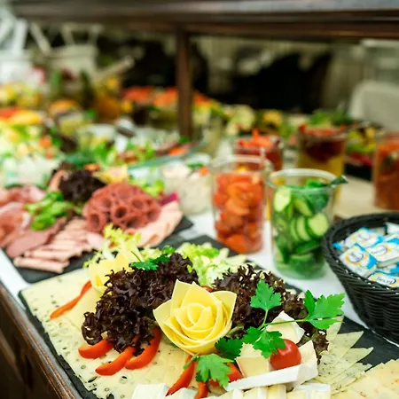 Familienapartment Am Neumarkt Lll